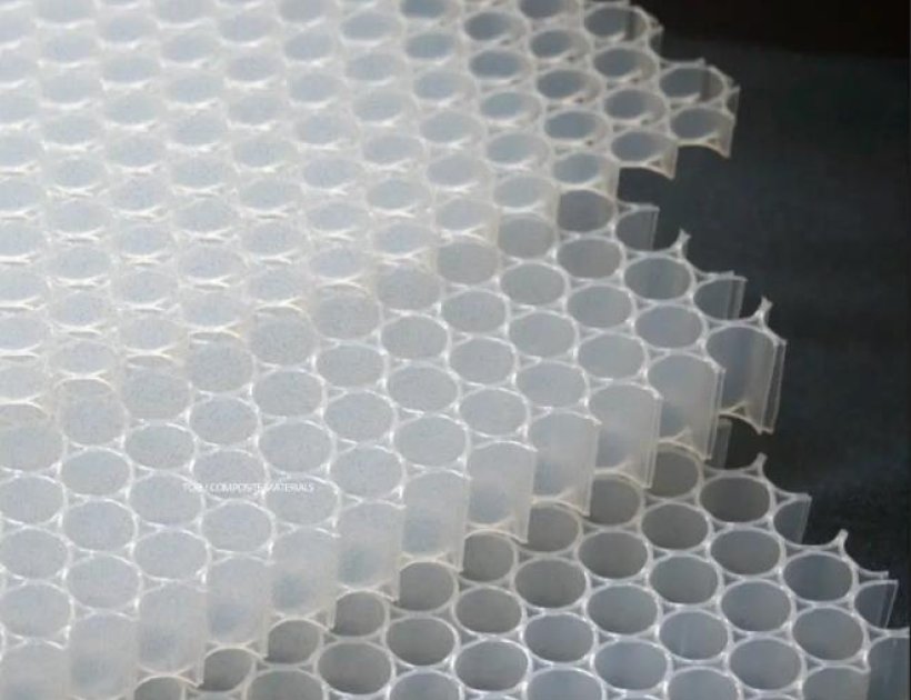PP Honeycomb core for waterjet cutting board - Achieving-294
